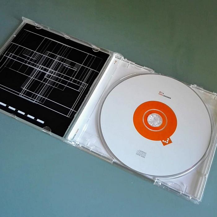 @c - + - CD+ - 002DEN_3