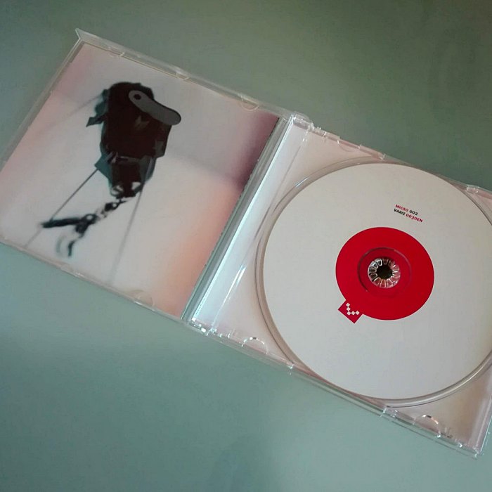 MIGSO - 002 - CD - 003DEN_3